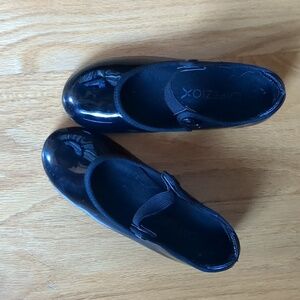 Capezio Tap Shoes size 10 toddler/little kid